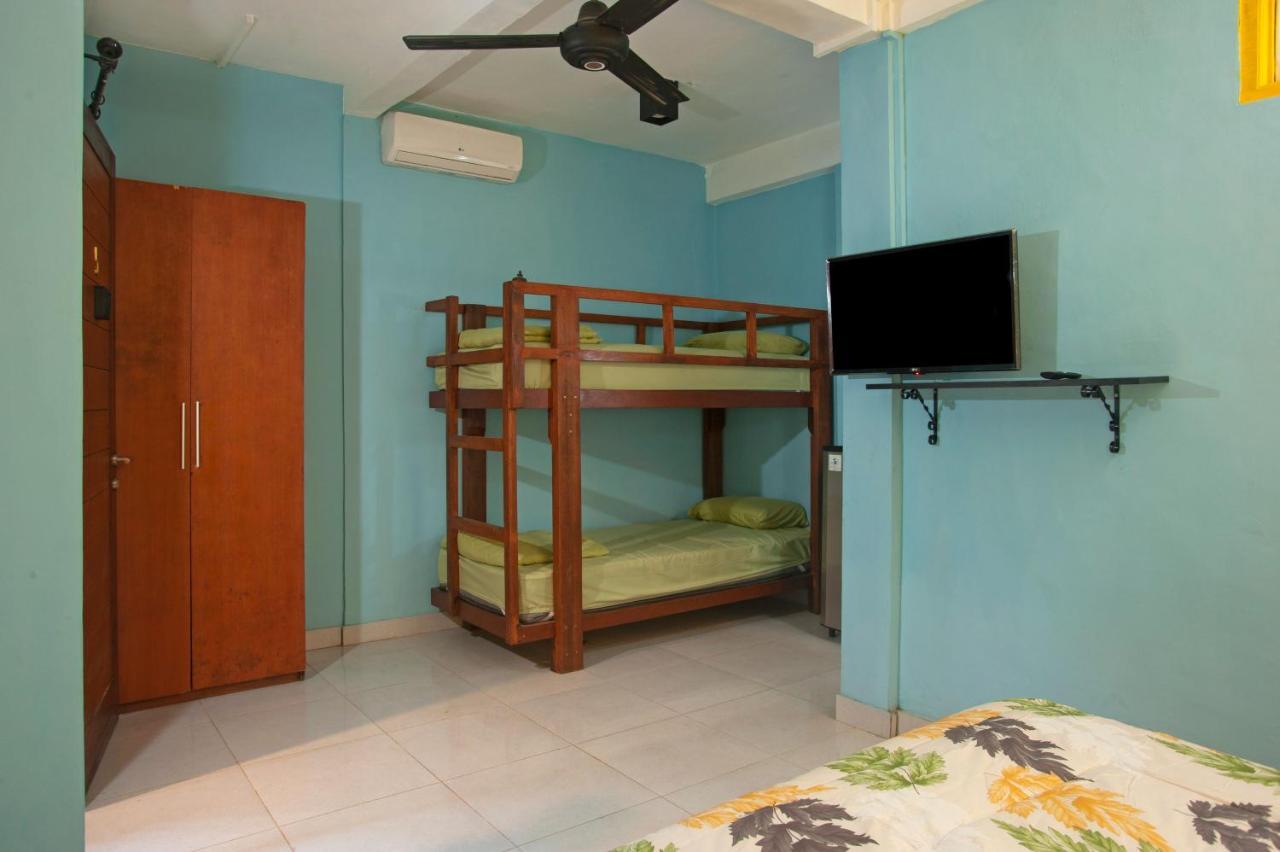 Wisma tamu Urban Haven