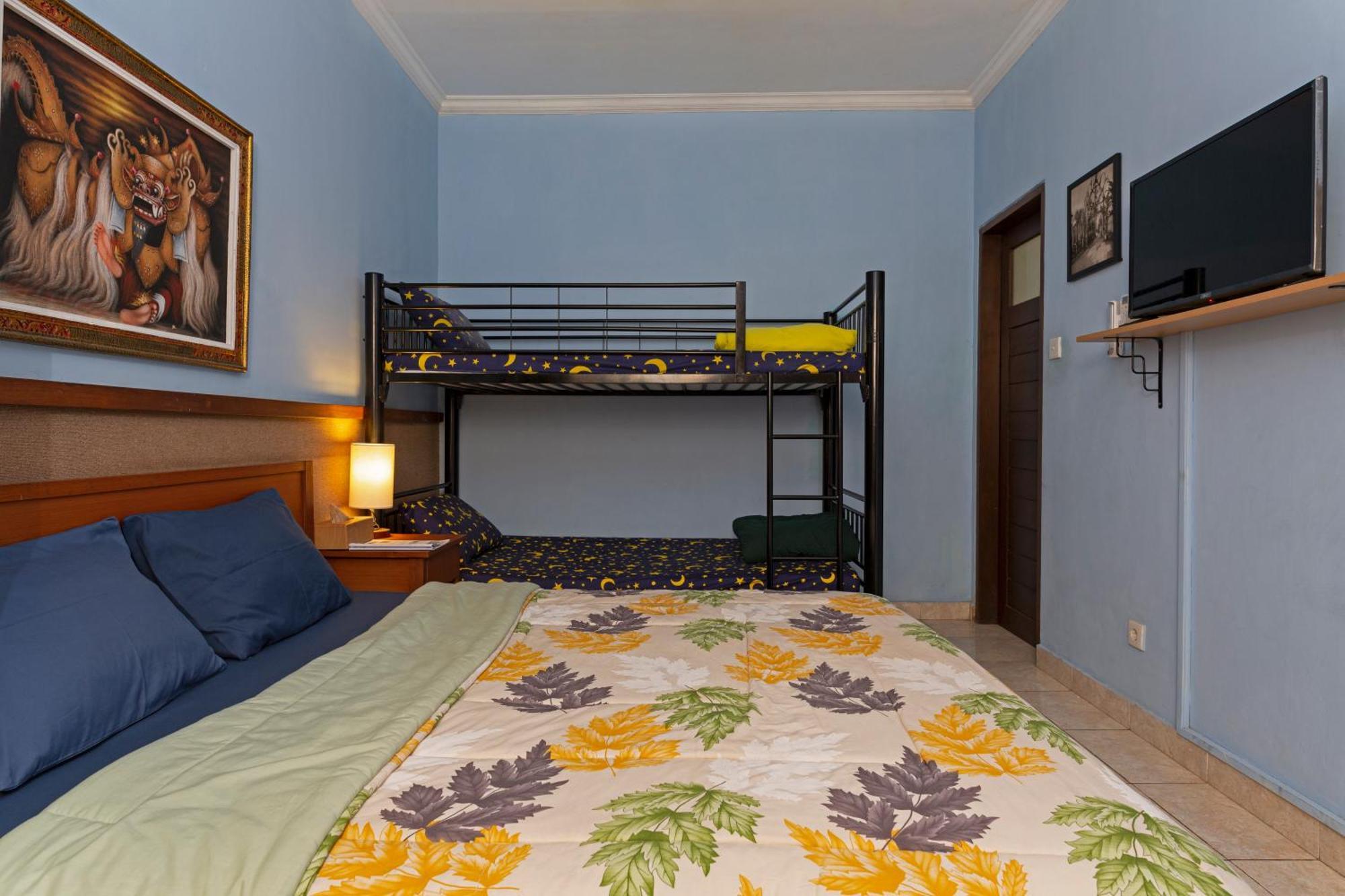 Wisma tamu Urban Haven